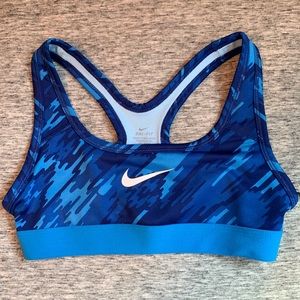 Nike Pro Girls sports bra NWT